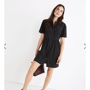 Denim Banded-Collar Babydoll Dress in Lunar Wash